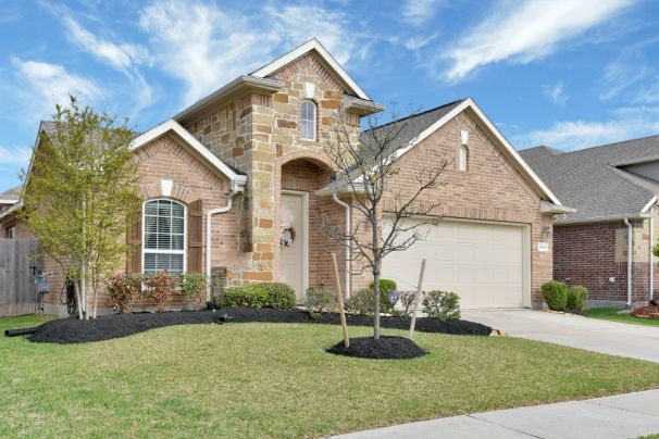 https://www.searchallproperties.com/new-construction/VictorPerez/-0